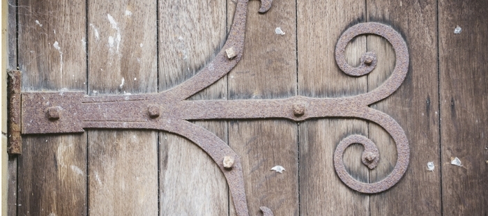 Graylingwell Chapel door hinge